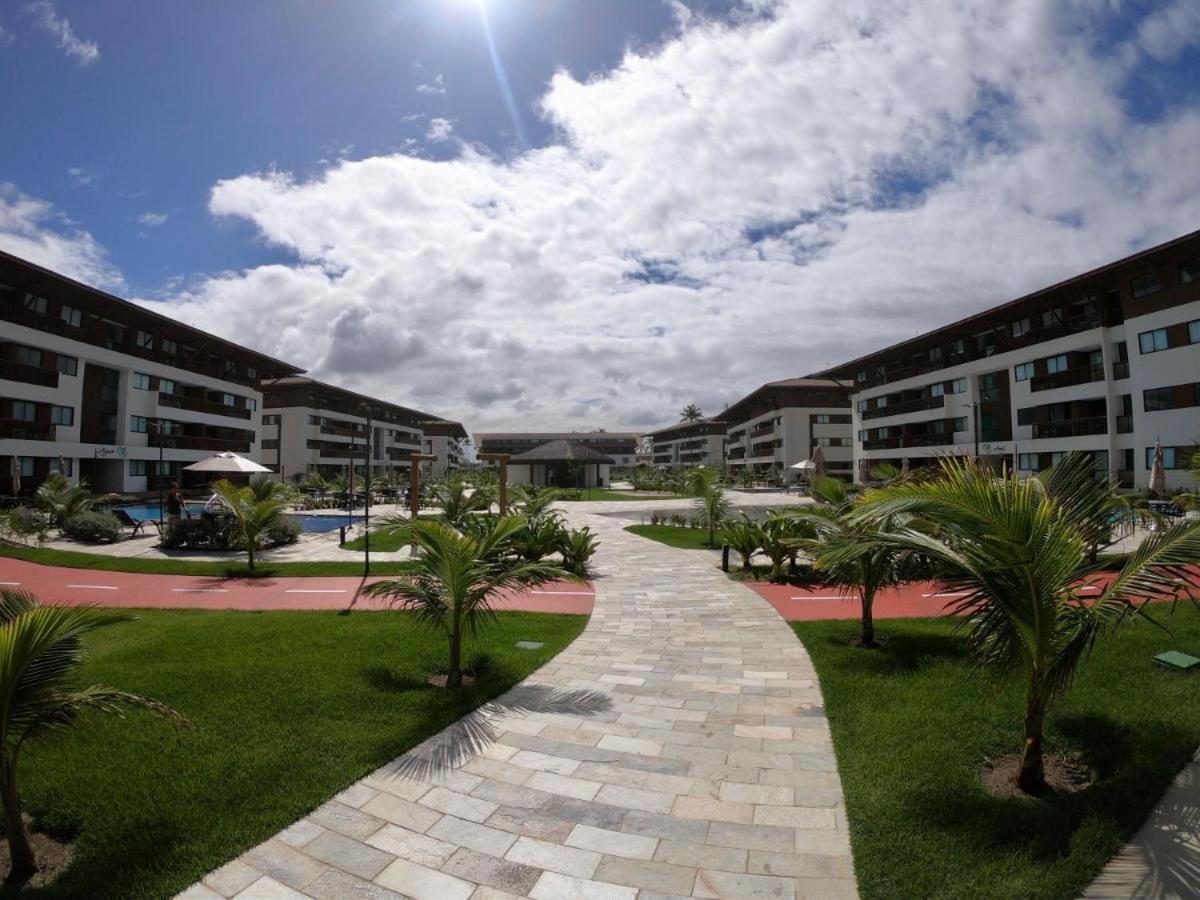 Resort Beira Mar Em Porto De Galinhas - Cupe Beach Living Porto de Galinhas Exterior photo